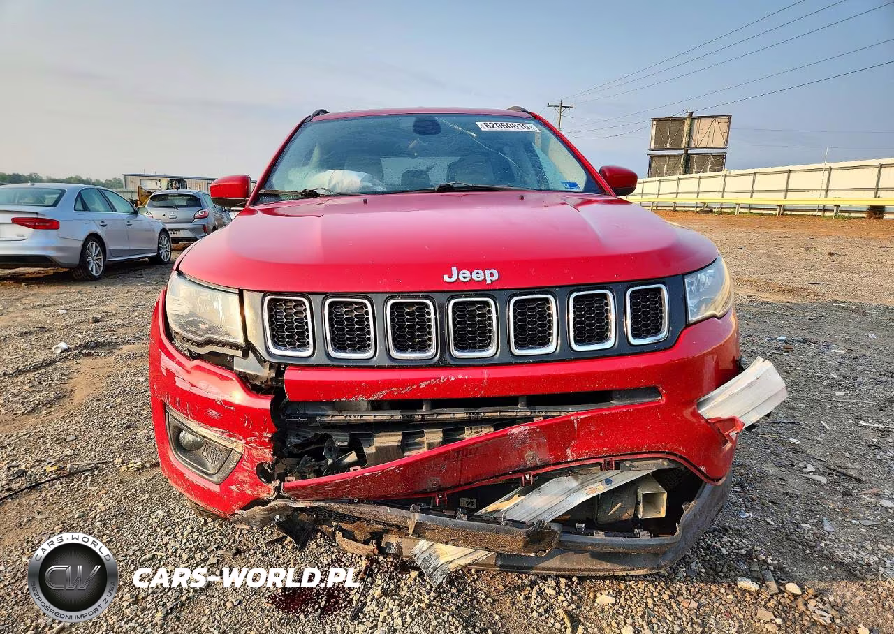 2017 Jeep Compass Latitude VIN:3C4NJDBB2HT656143 - 5