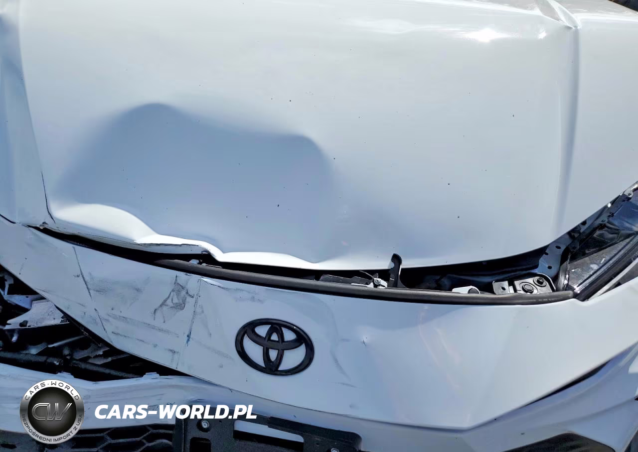 2026 Toyota Camry Se VIN:4T1DBADK9TU057738 - 11