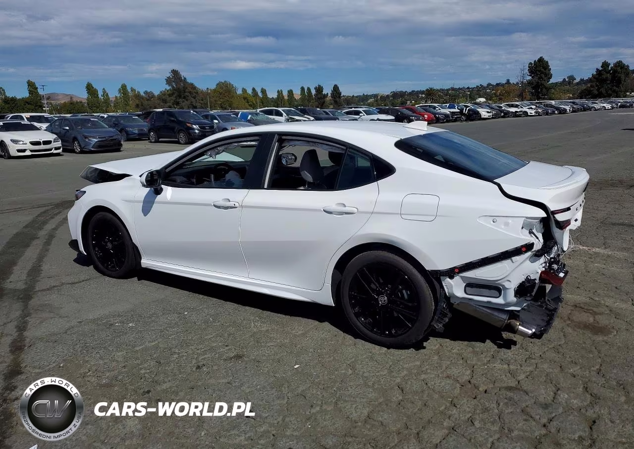 2026 Toyota Camry Se VIN:4T1DBADK9TU057738 - 2