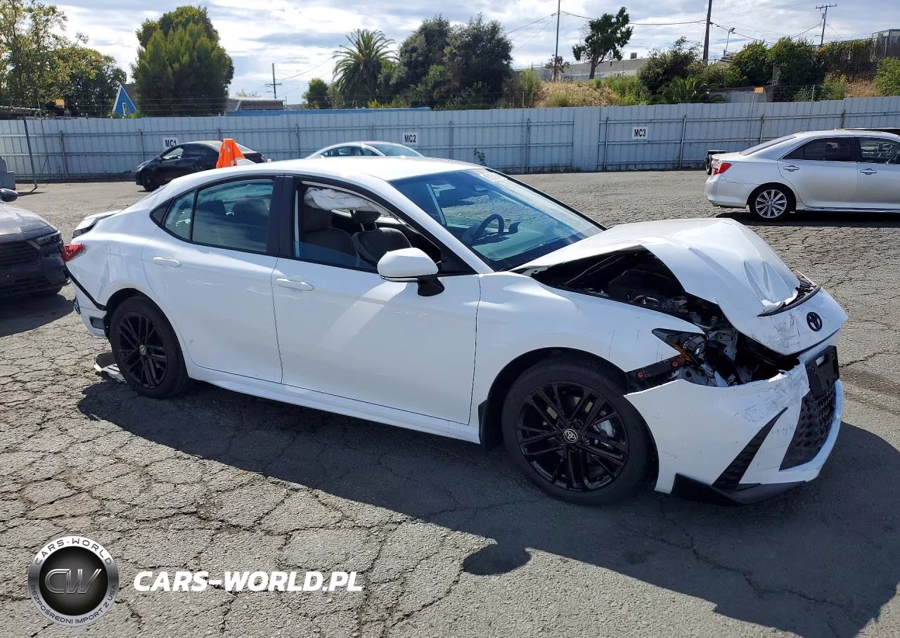 2026 Toyota Camry Se VIN:4T1DBADK9TU057738 - 4