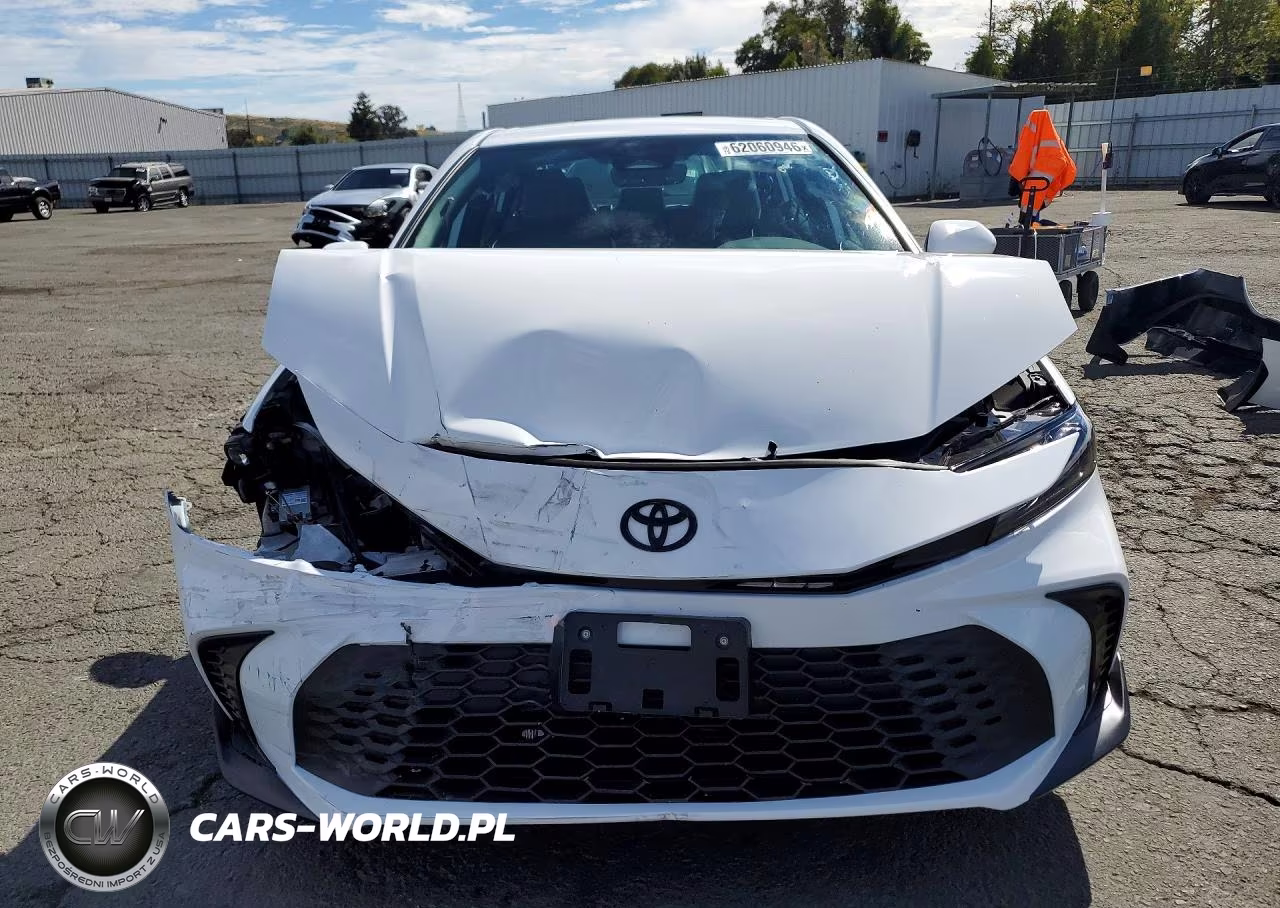2026 Toyota Camry Se VIN:4T1DBADK9TU057738 - 5