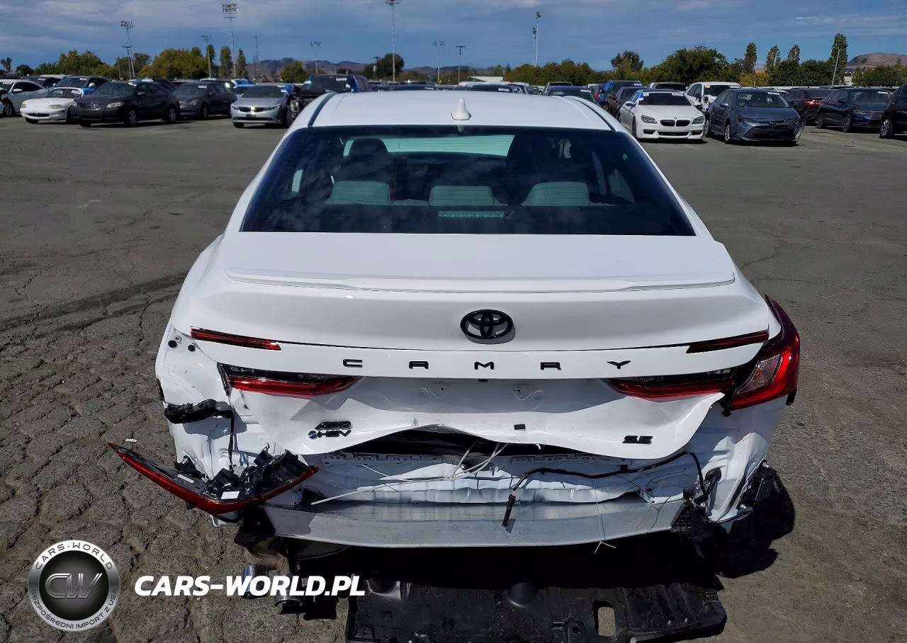 2026 Toyota Camry Se VIN:4T1DBADK9TU057738 - 6