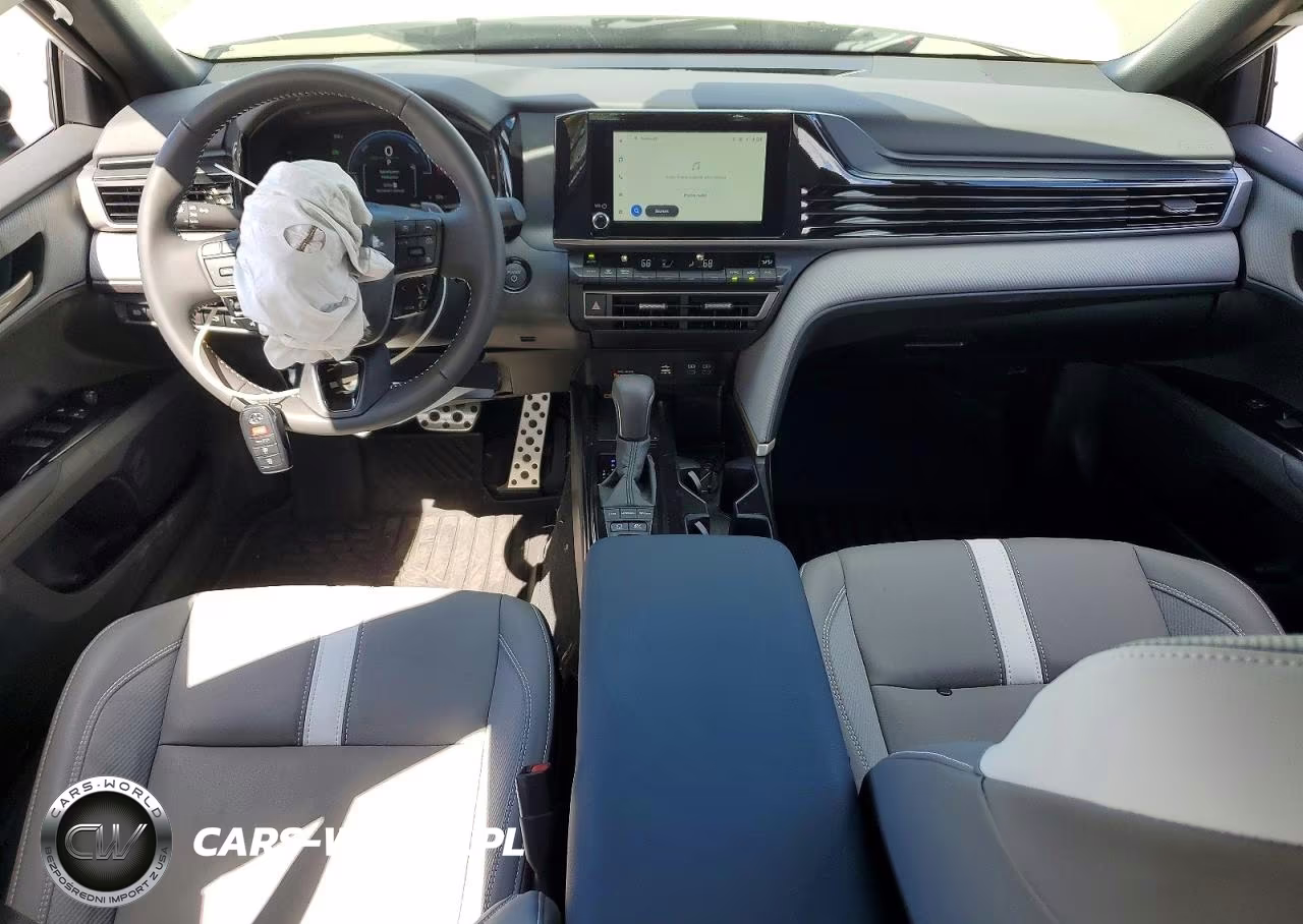 2026 Toyota Camry Se VIN:4T1DBADK9TU057738 - 8