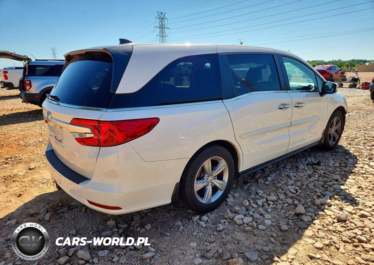 2018 Honda Odyssey Exl VIN:5FNRL6H75JB047322 - 3