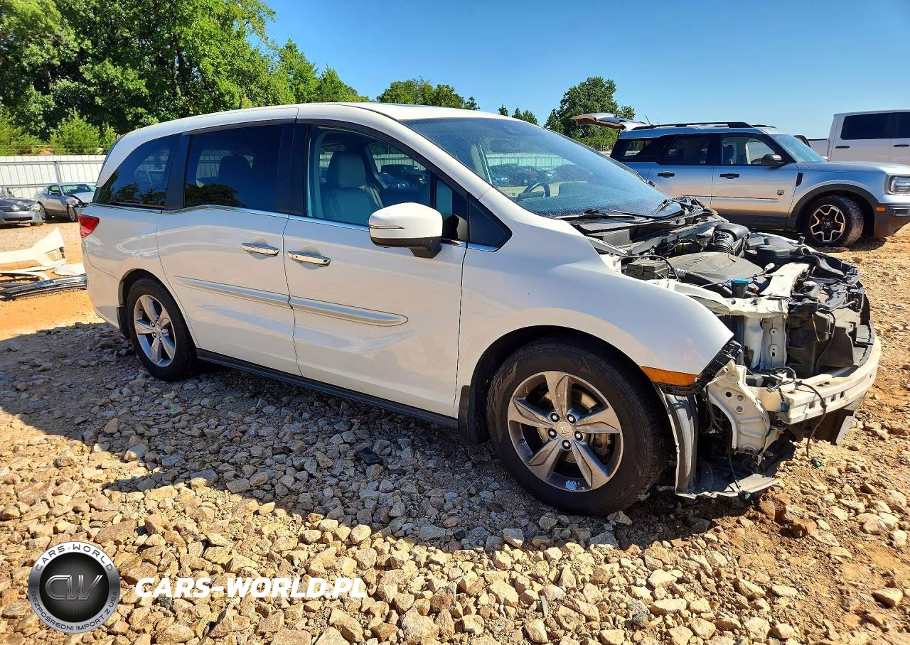 2018 Honda Odyssey Exl VIN:5FNRL6H75JB047322 - 4