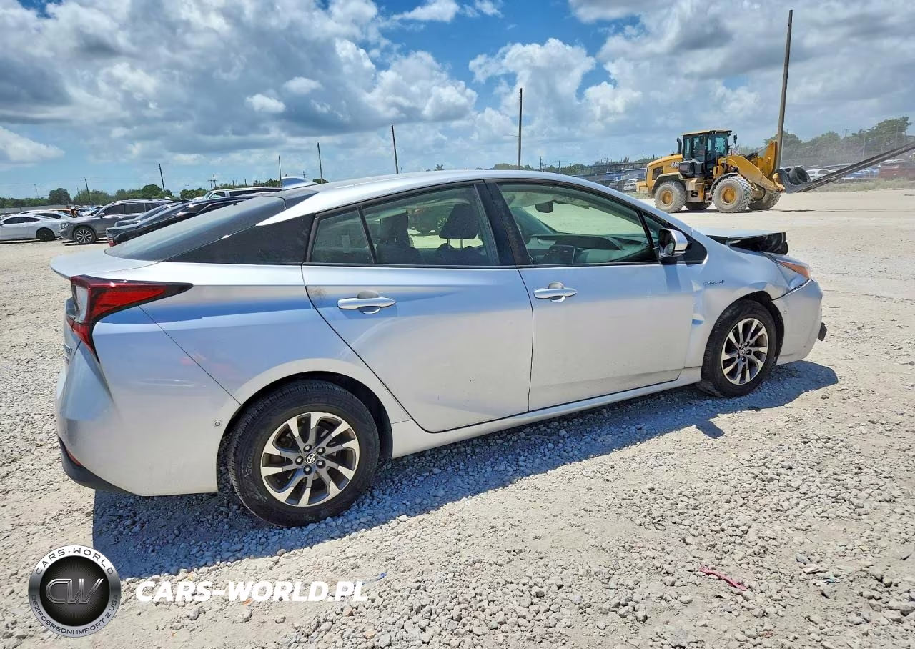 2022 Toyota Prius Xle VIN:JTDKAMFU9N3167082 - 3