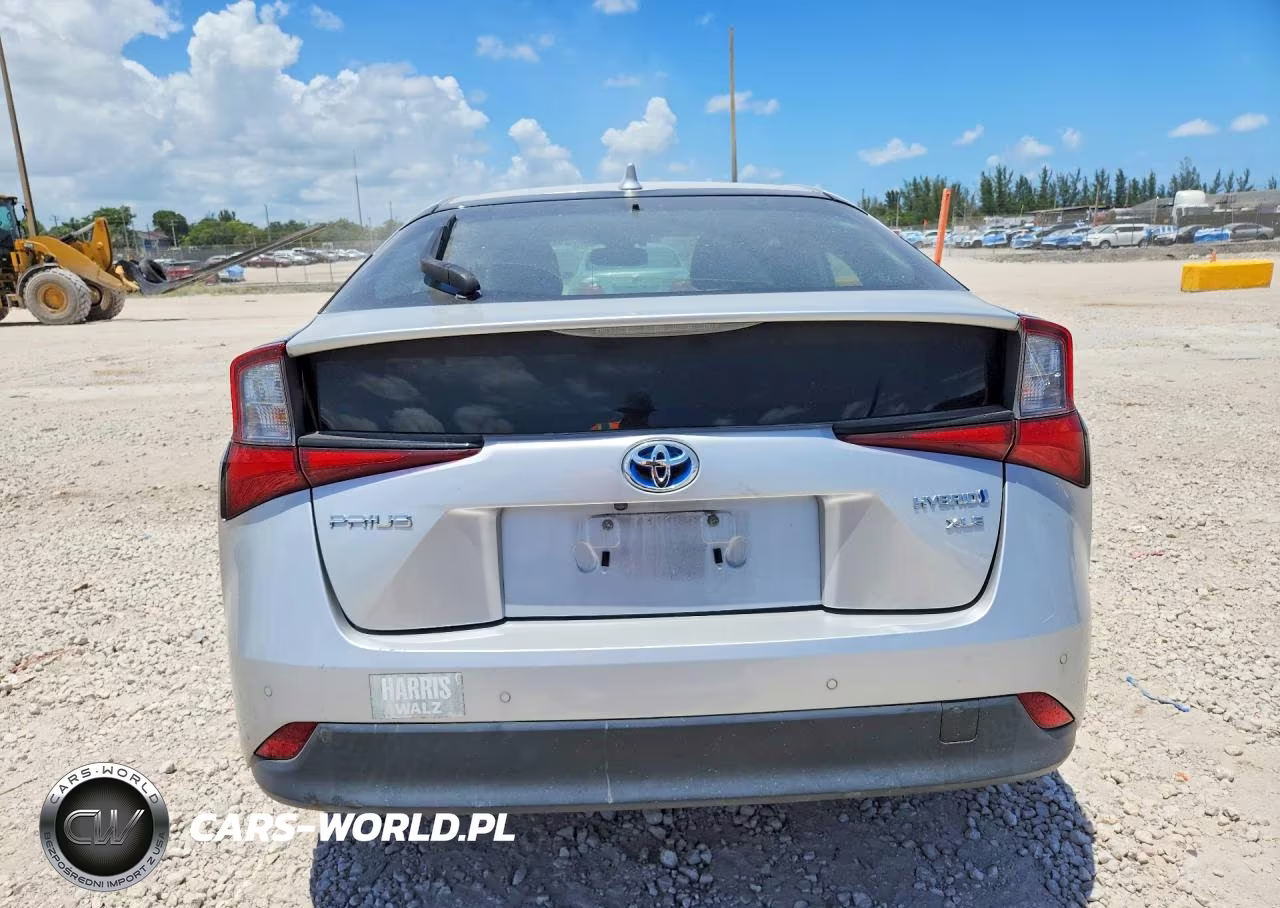 2022 Toyota Prius Xle VIN:JTDKAMFU9N3167082 - 6