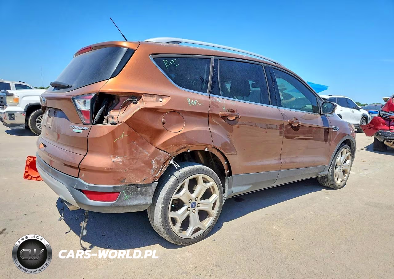 2017 Ford Escape Titanium VIN:1FMCU0J93HUB01676 - 3