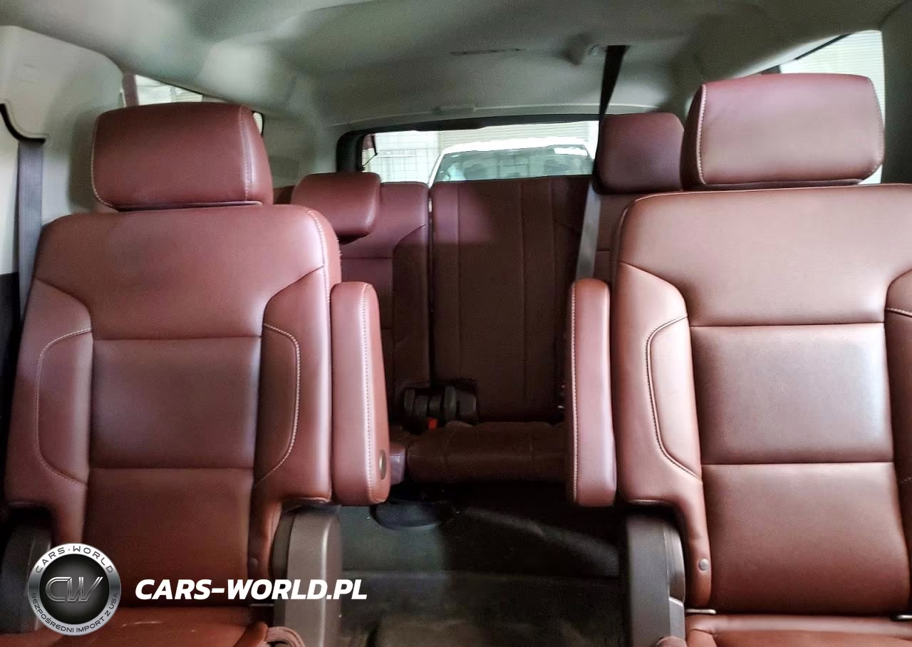 2017 Chevrolet Suburban K1500 Premier VIN:1GNSKJKC9HR204004 - 10