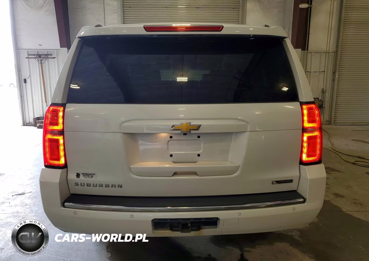2017 Chevrolet Suburban K1500 Premier VIN:1GNSKJKC9HR204004 - 6