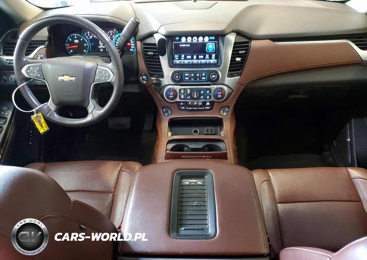 2017 Chevrolet Suburban K1500 Premier VIN:1GNSKJKC9HR204004 - 8