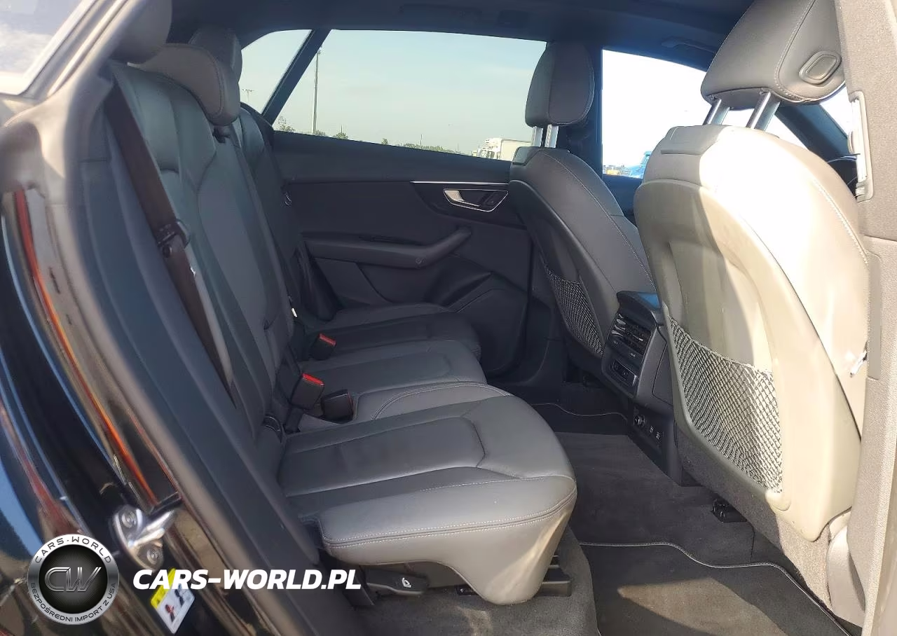 2019 Audi Q8 Premium VIN:WA1AVAF16KD010887 - 11