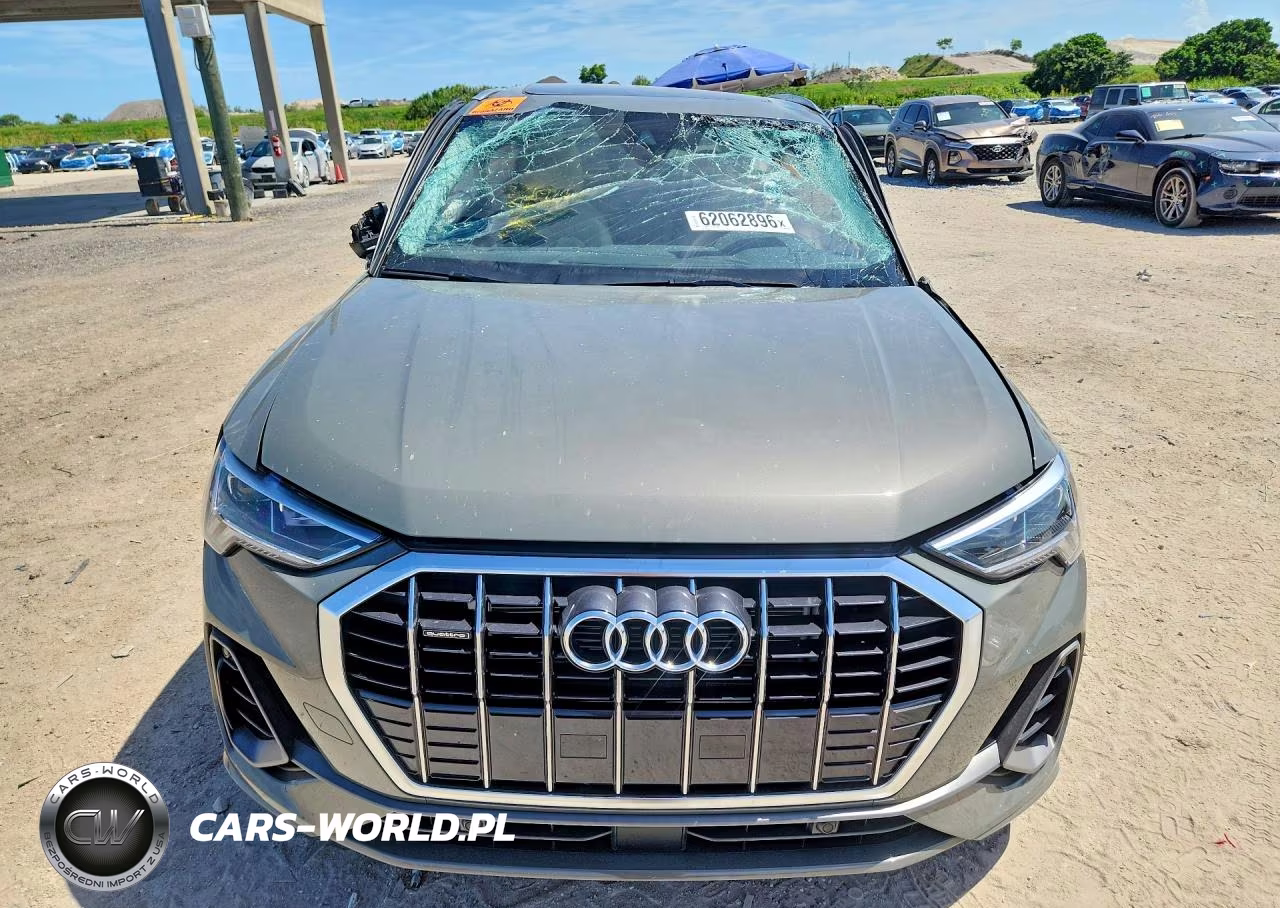 2025 Audi Q3 Premium S Line 45 VIN:WA1DECF31S1074329 - 5