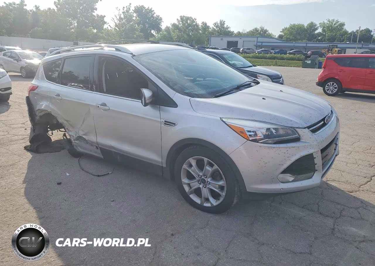 2016 Ford Escape Titanium VIN:1FMCU9J90GUC26766 - 4
