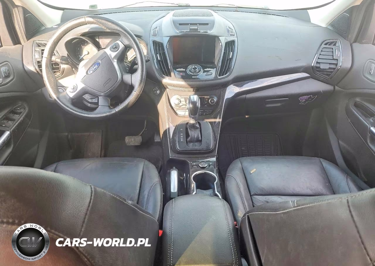 2016 Ford Escape Titanium VIN:1FMCU9J90GUC26766 - 8