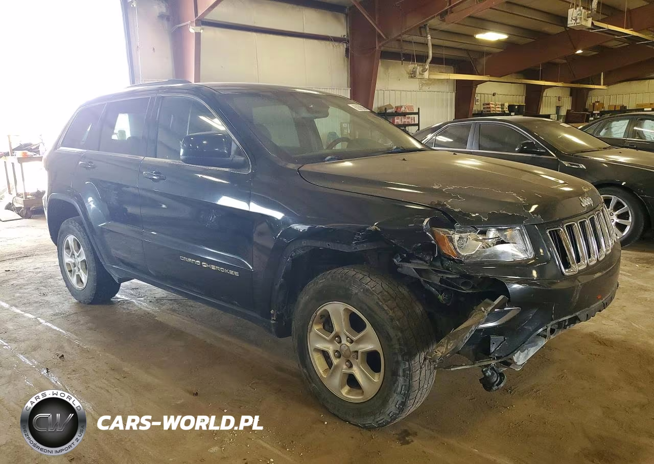 2014 Jeep Grand Cherokee Laredo VIN:1C4RJFAGXEC421684 - 4