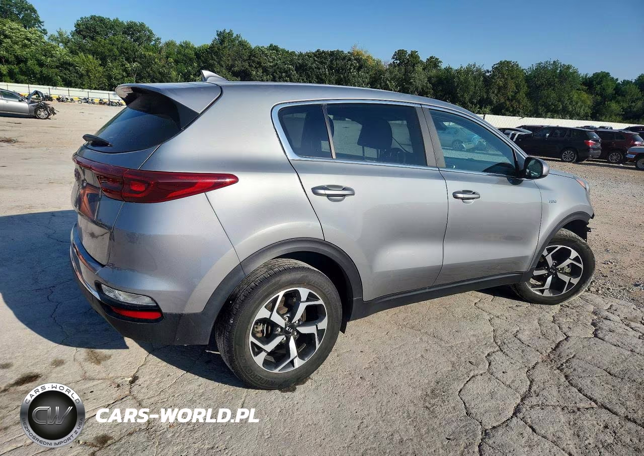 2022 Kia Sportage Lx VIN:KNDPMCAC0N7021328 - 3