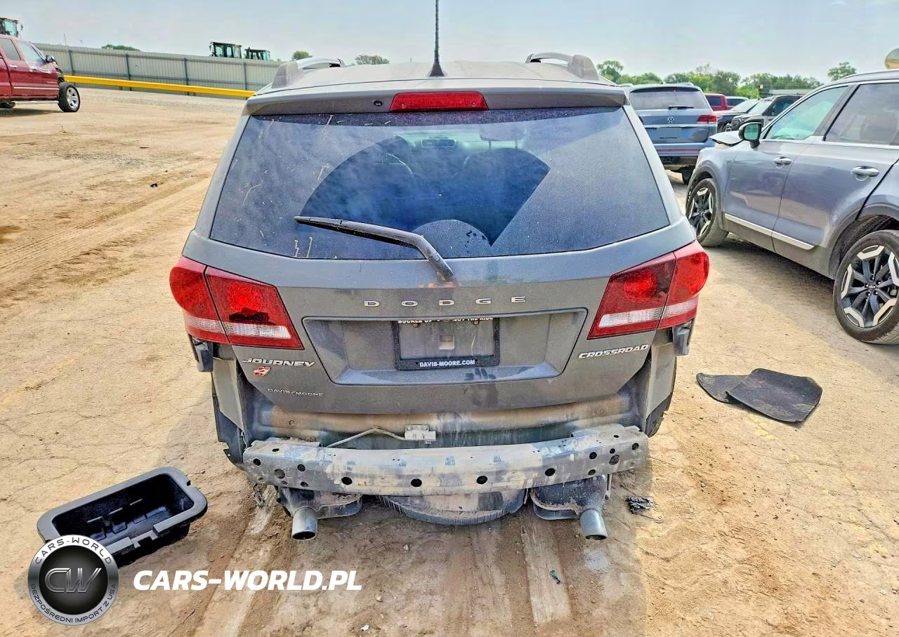2019 Dodge Journey Crossroad VIN:3C4PDDGG3KT794947 - 6