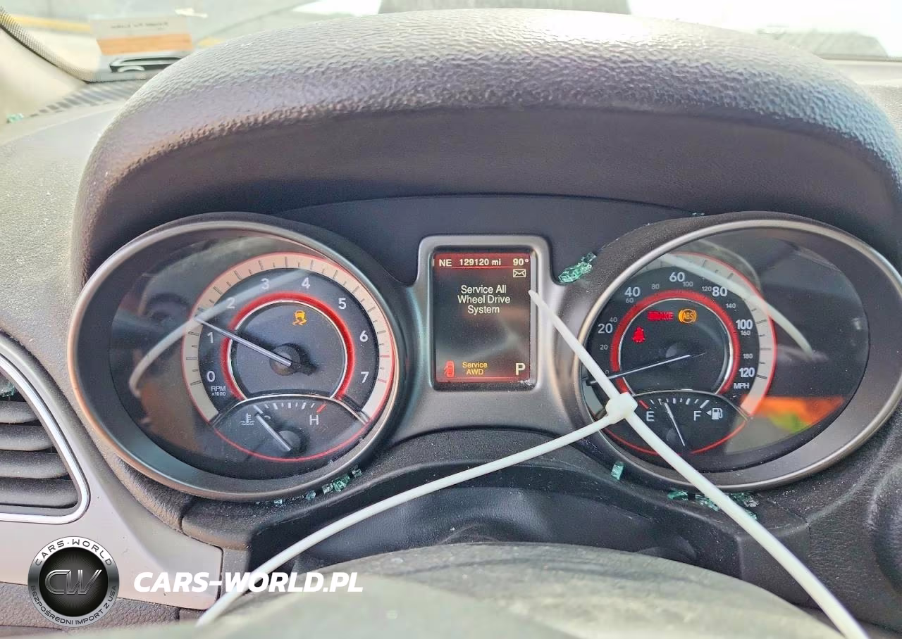 2019 Dodge Journey Crossroad VIN:3C4PDDGG3KT794947 - 9
