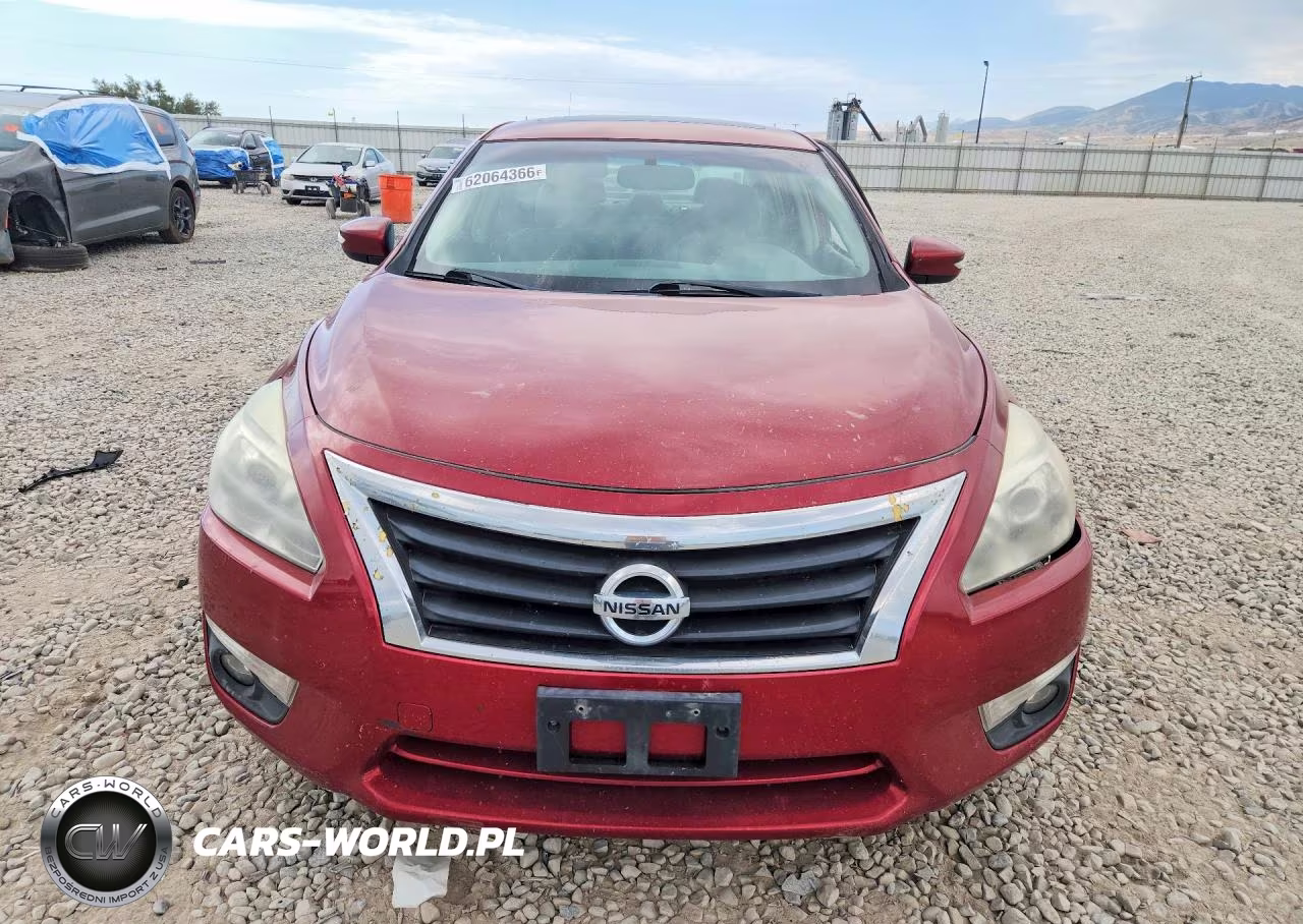 2013 Nissan Altima 3.5 S VIN:1N4BL3AP9DN425549 - 5