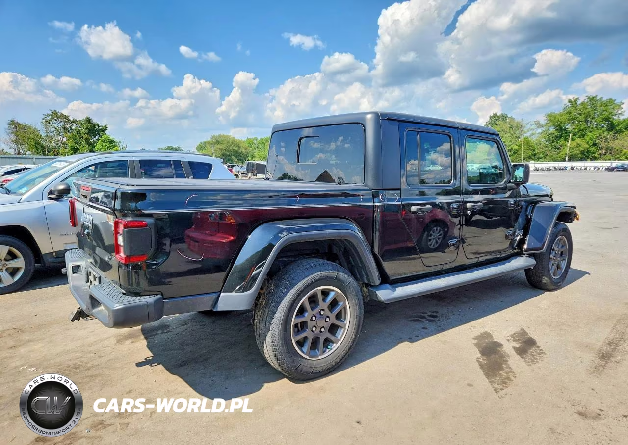 2020 Jeep Gladiator Overland VIN:1C6HJTFG4LL140293 - 3