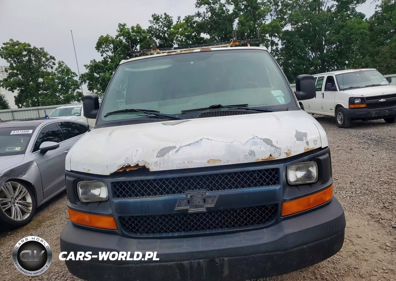 2008 Chevrolet Express G2500 VIN:1GCGG25C681147874 - 5