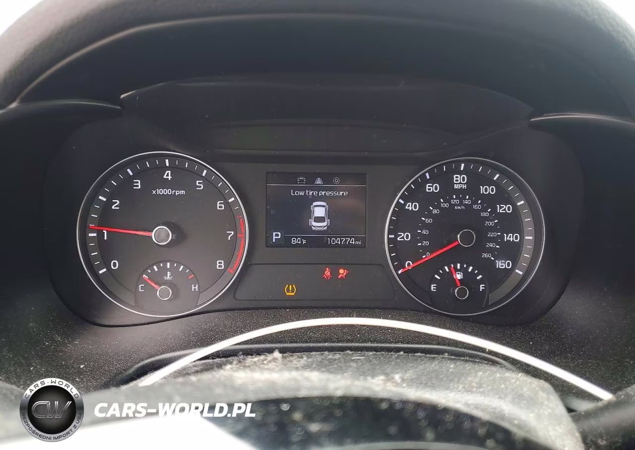 2019 Kia Forte S VIN:3KPF34AD4KE014133 - 9