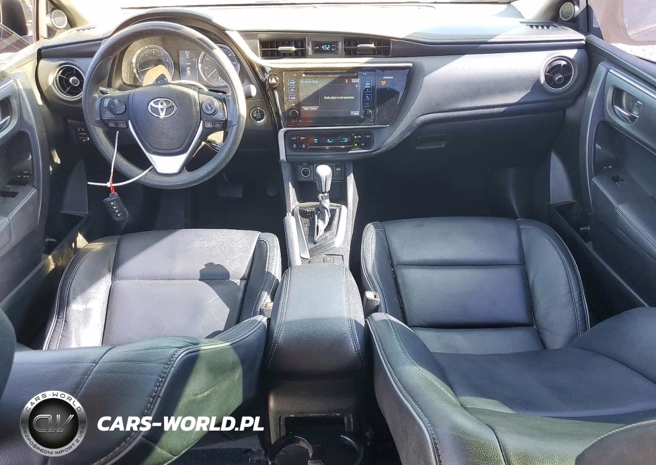 2017 Toyota Corolla Xle VIN:5YFBURHE2HP571931 - 8