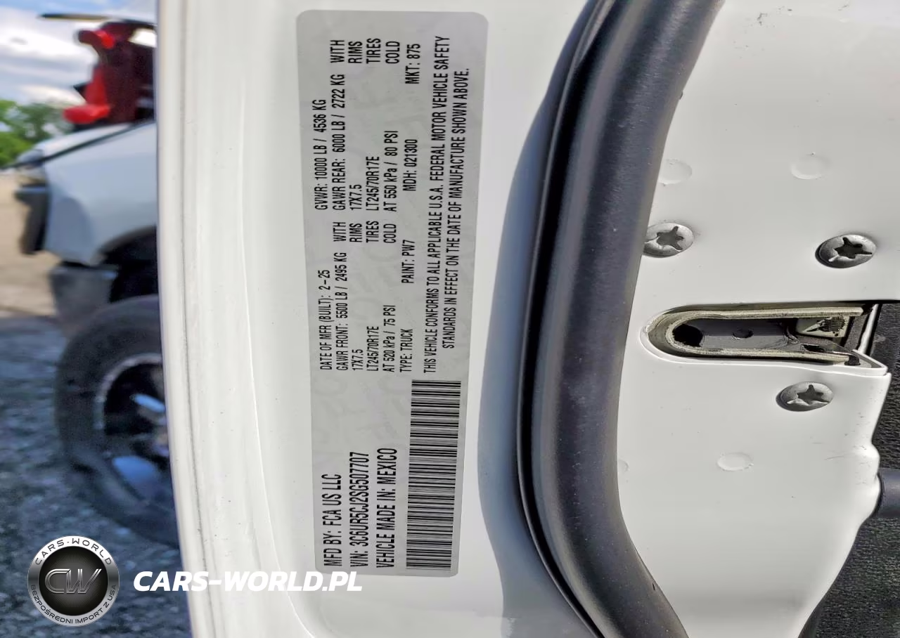 2025 Ram 2500 Tradesman VIN:3C6UR5CJ2SG507707 - 13
