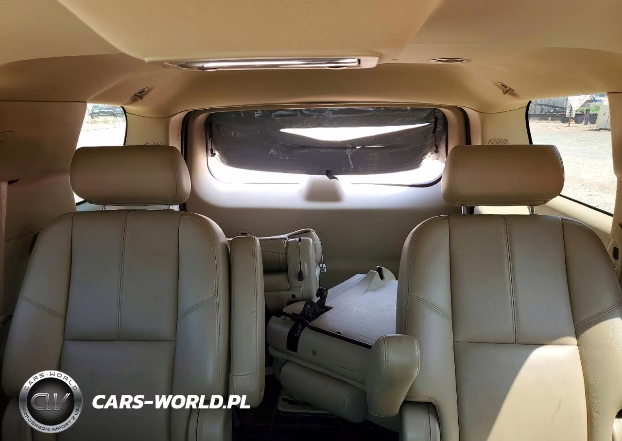 2010 Chevrolet Tahoe C1500 Lt VIN:1GNUCBE06AR182112 - 10