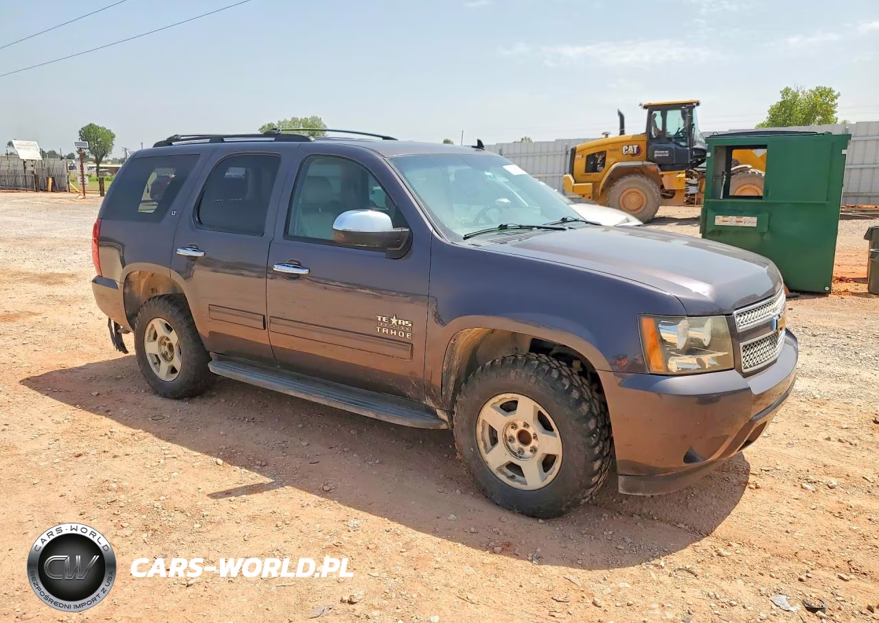 2010 Chevrolet Tahoe C1500 Lt VIN:1GNUCBE06AR182112 - 4