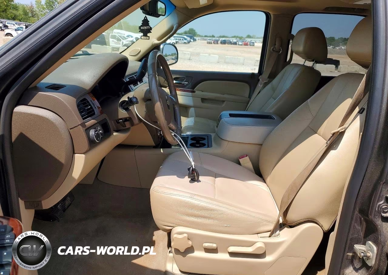 2010 Chevrolet Tahoe C1500 Lt VIN:1GNUCBE06AR182112 - 7