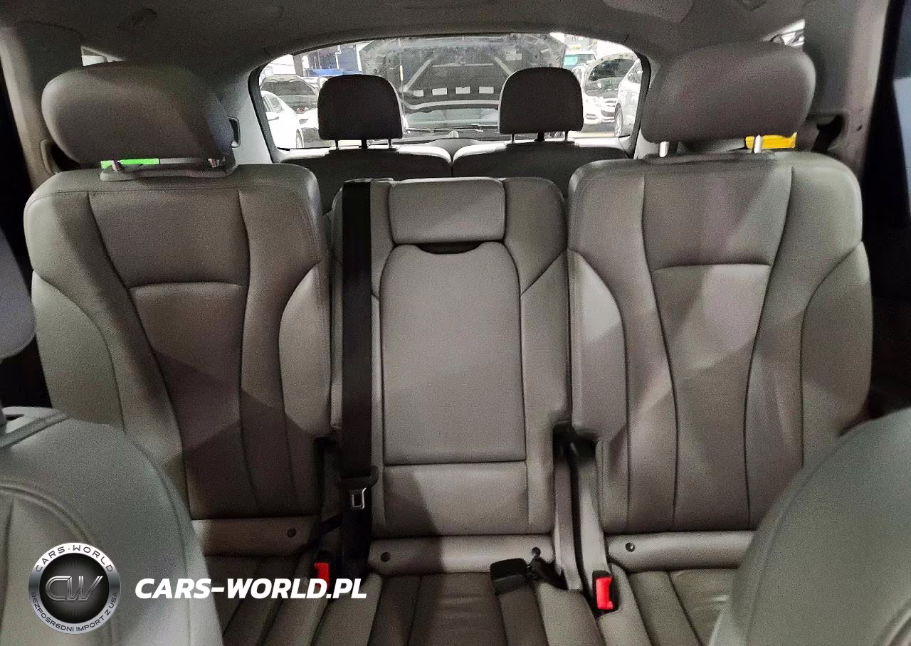 2019 Audi Q7 Premium Plus VIN:WA1LHAF70KD019833 - 10