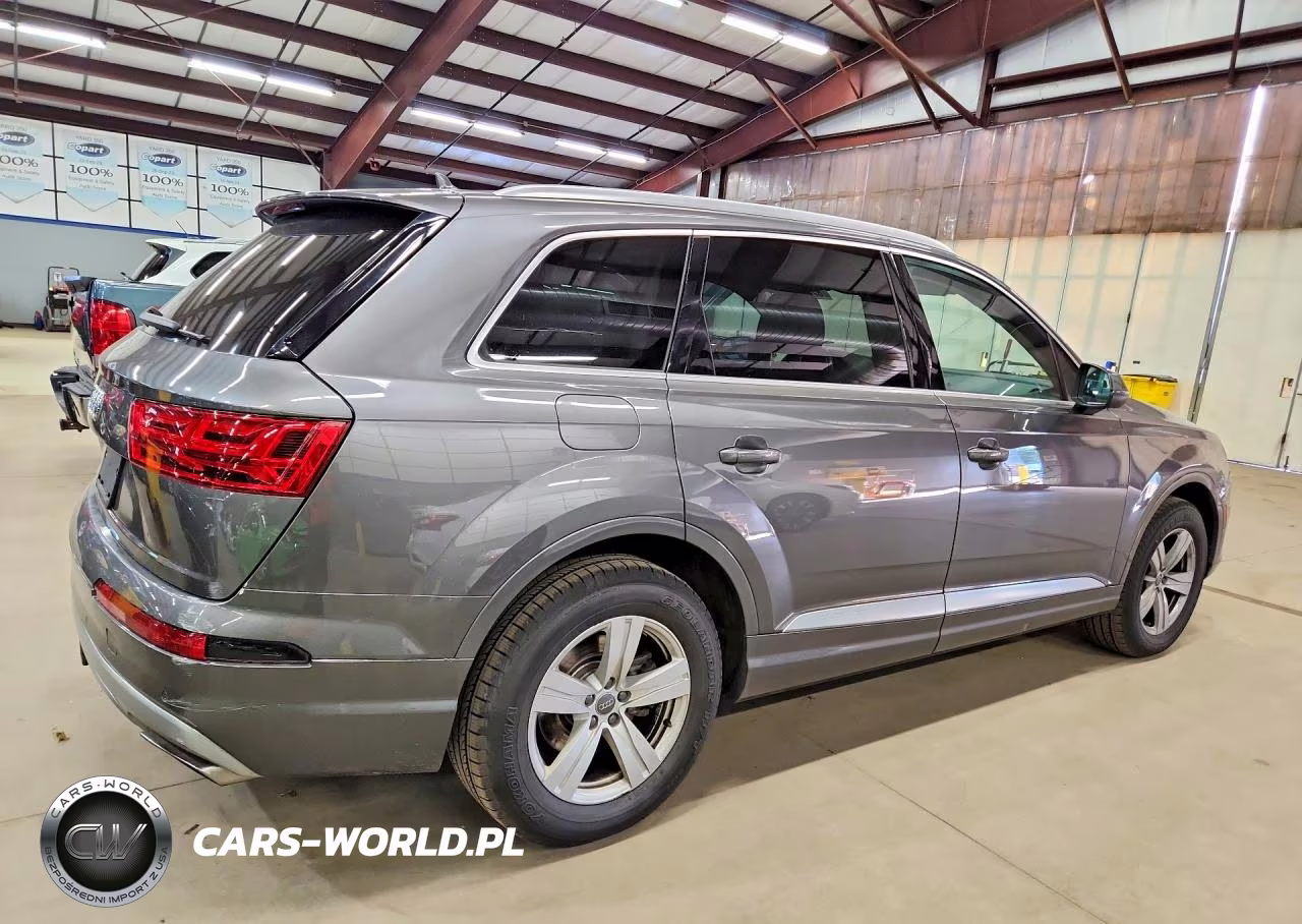 2019 Audi Q7 Premium Plus VIN:WA1LHAF70KD019833 - 3