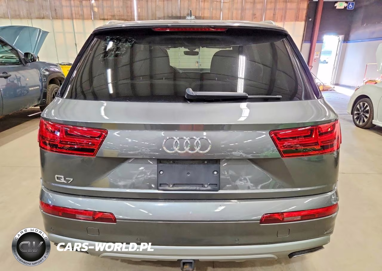 2019 Audi Q7 Premium Plus VIN:WA1LHAF70KD019833 - 6