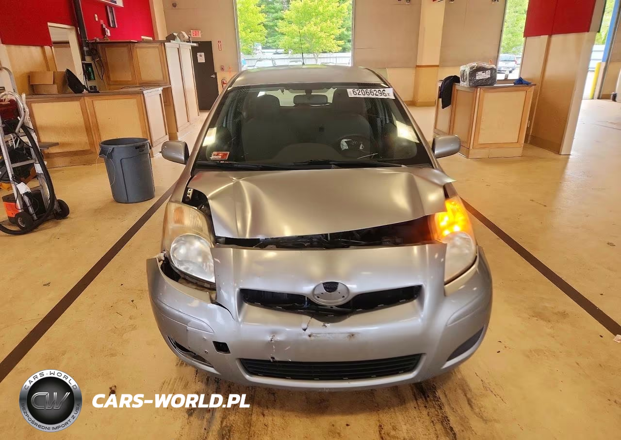 2010 Toyota Yaris Base VIN:JTDJT4K38A5279213 - 5