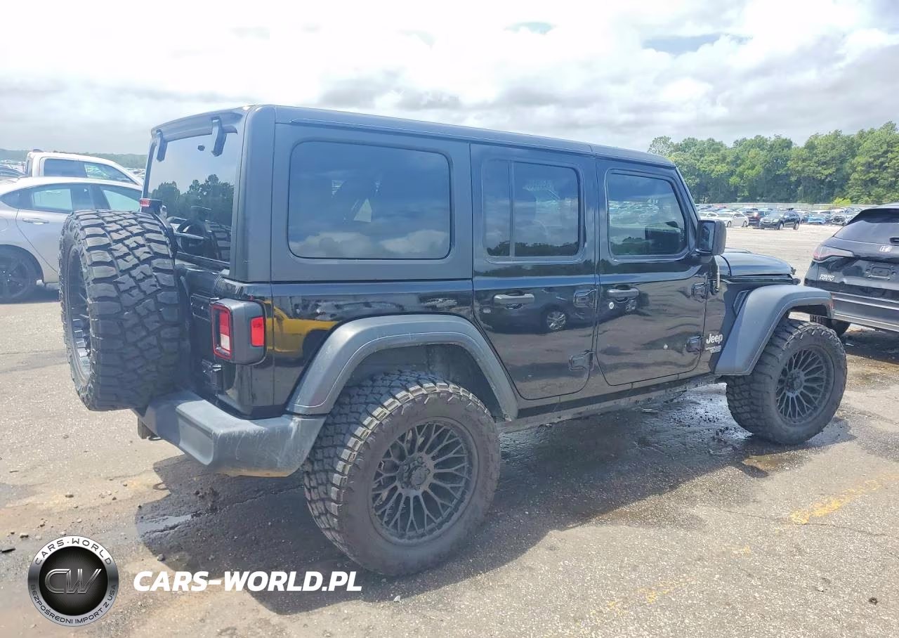 2018 Jeep Wrangler Unlimited Sport VIN:1C4HJXDG2JW318295 - 3