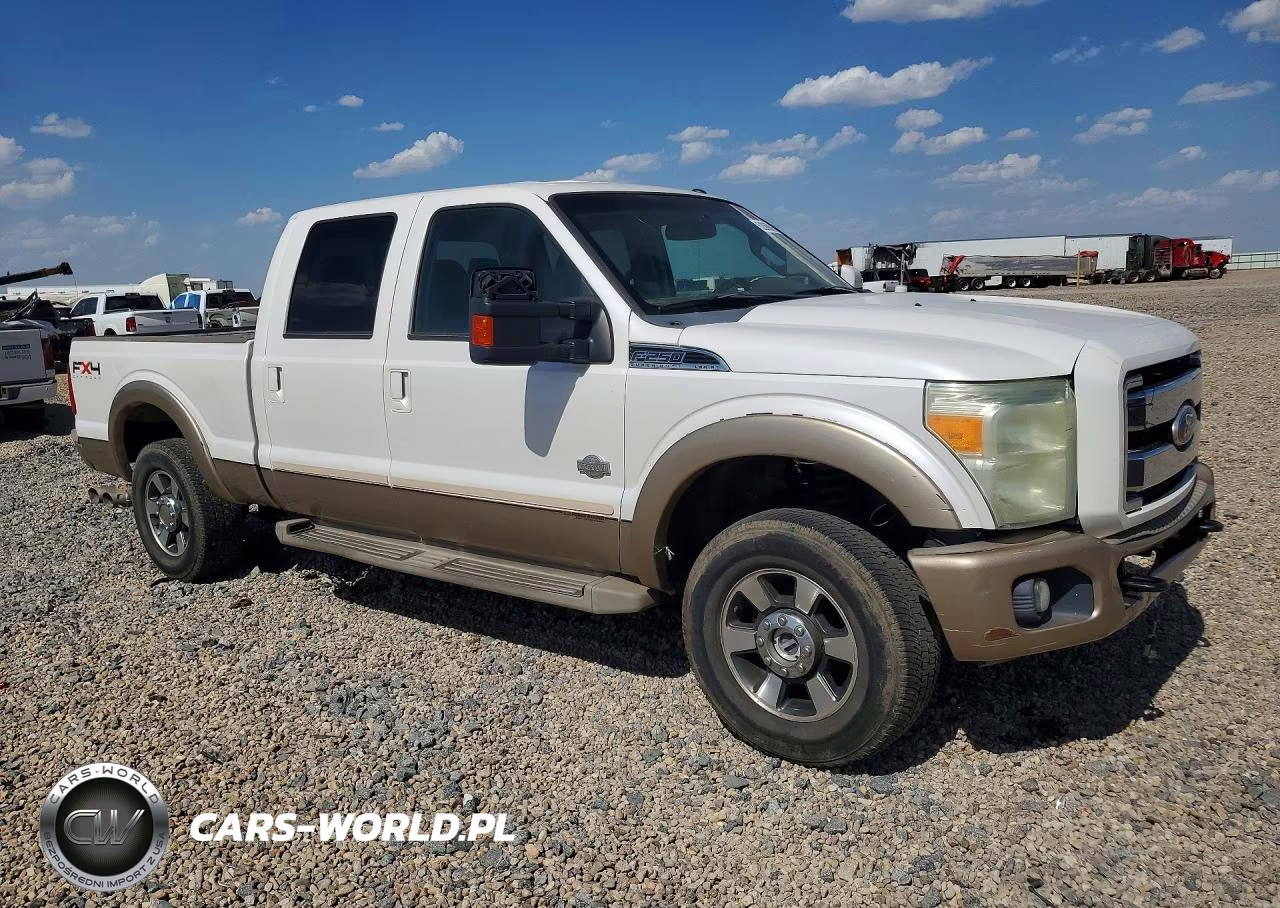 2011 Ford F250 Super Duty VIN:1FT7W2BT8BEA29817 - 4