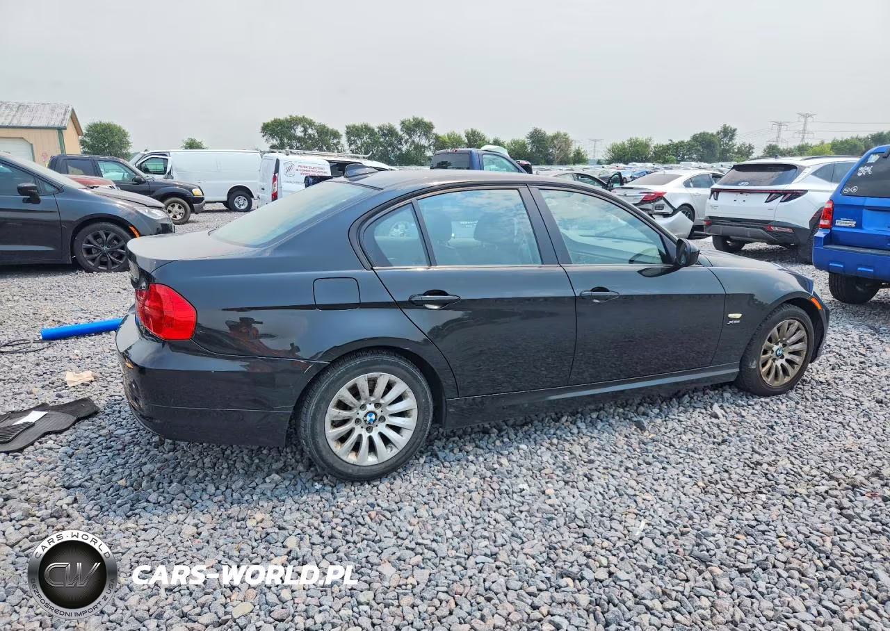 2009 BMW 328 Xi VIN:WBAPK73509A449983 - 3
