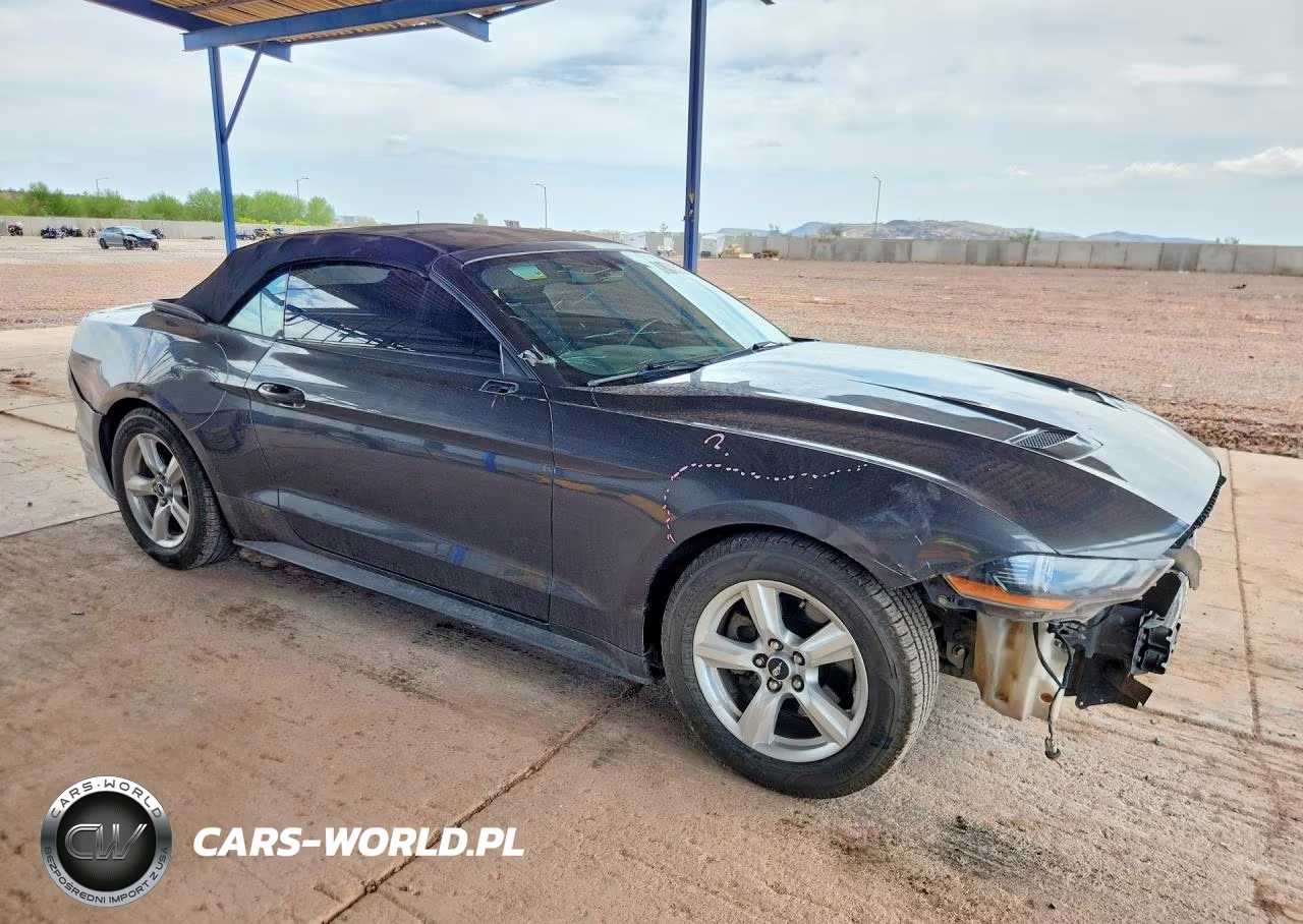 2018 Ford Mustang VIN:1FATP8UH0J5185152 - 4