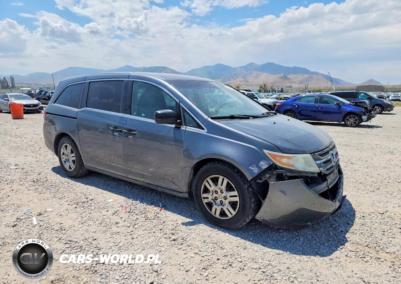 2011 Honda Odyssey Lx VIN:5FNRL5H24BB066721 - 4
