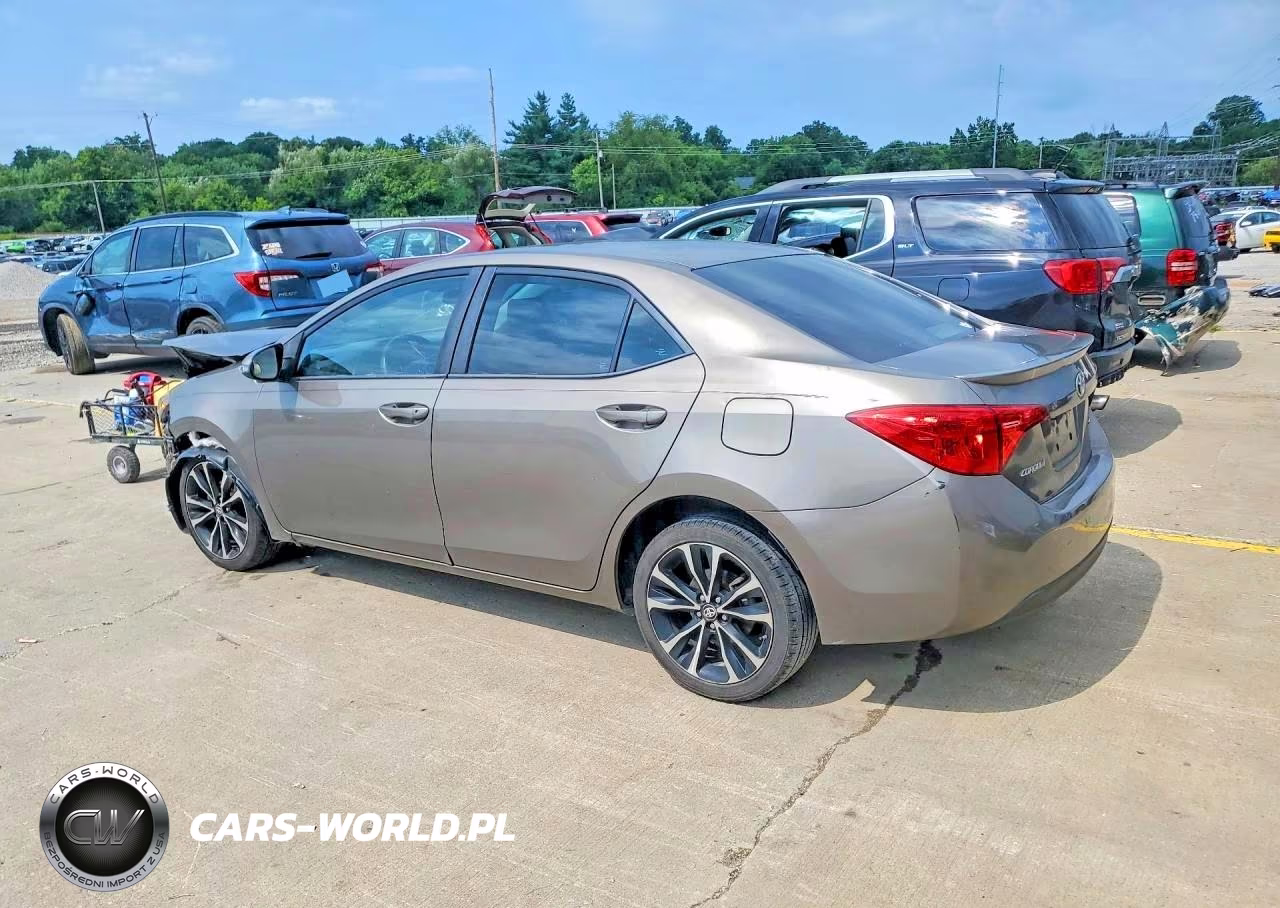 2018 Toyota Corolla Se VIN:5YFBURHEXJP780114 - 2