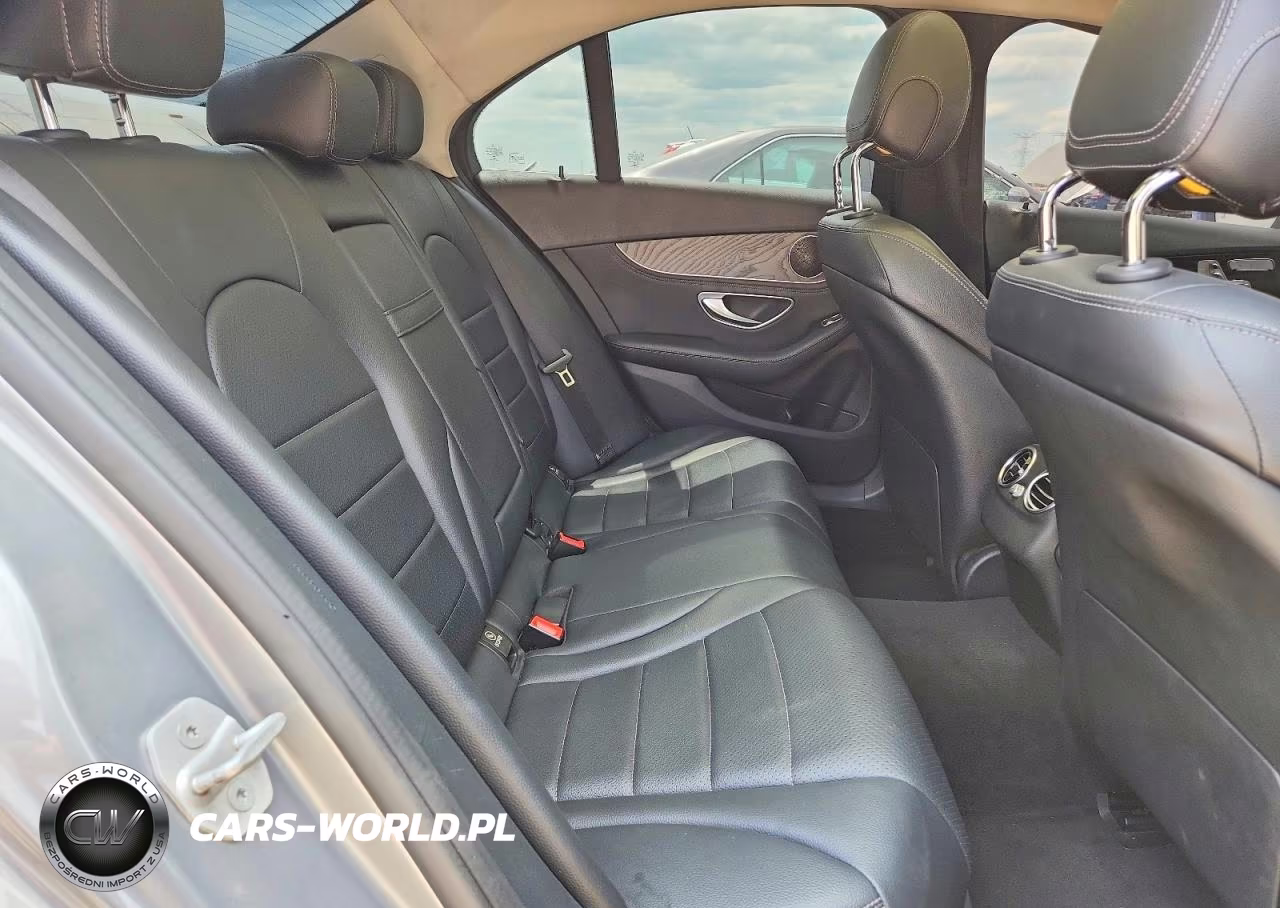 2016 Mercedes-Benz C 300 4Matic VIN:55SWF4KB2GU139829 - 10