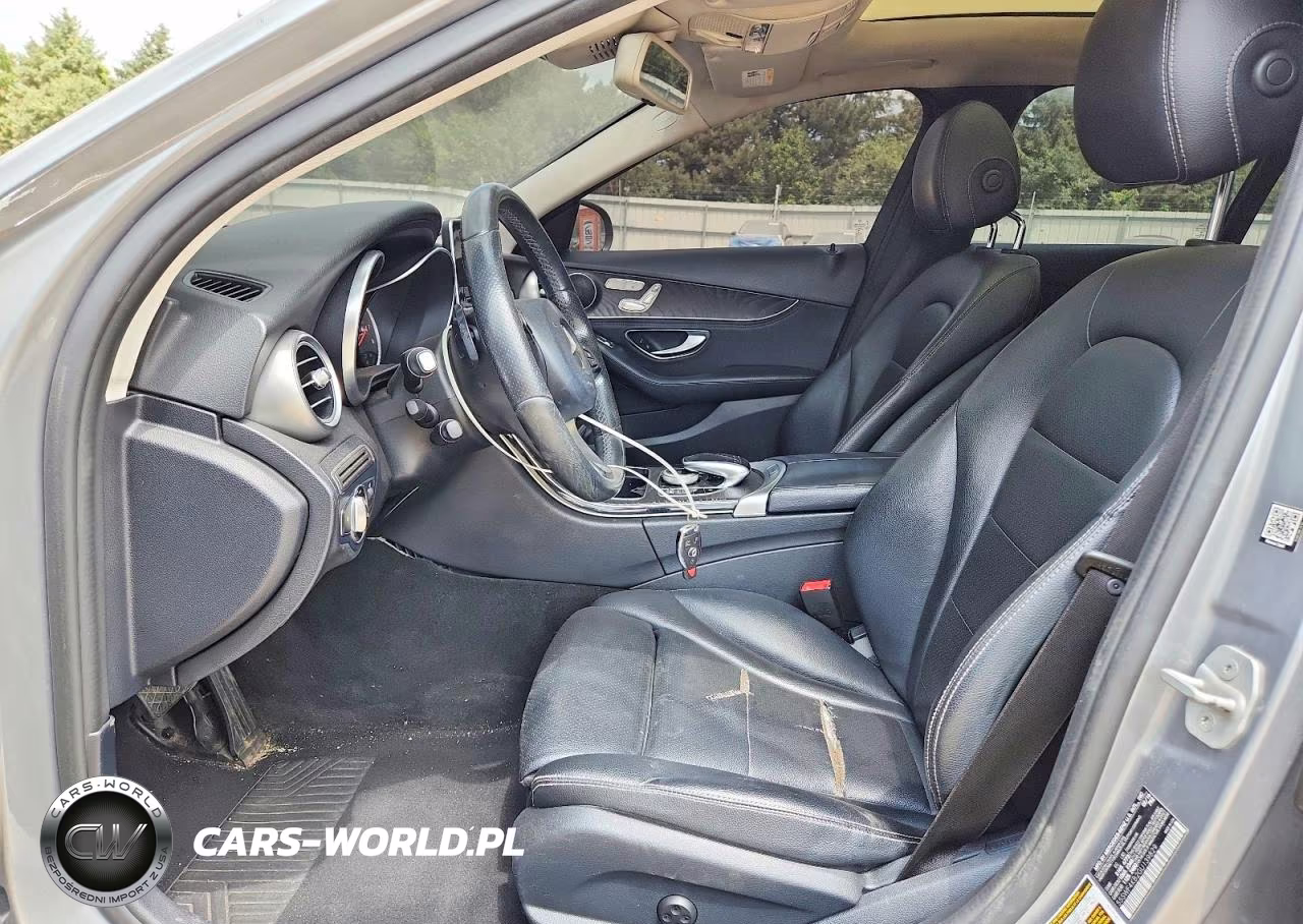 2016 Mercedes-Benz C 300 4Matic VIN:55SWF4KB2GU139829 - 7
