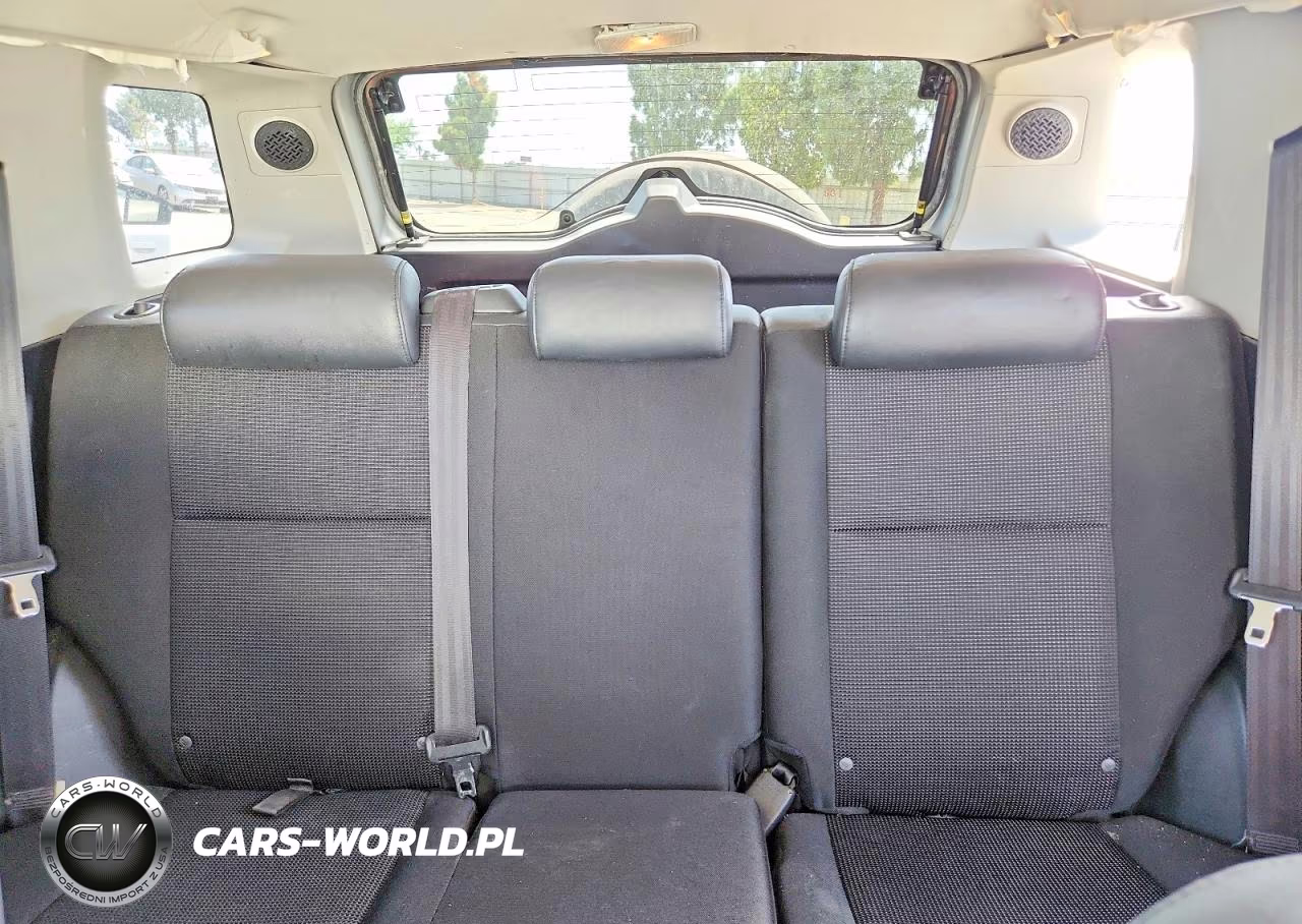 2007 Toyota Fj Cruiser Base VIN:JTEZU11F370016817 - 10