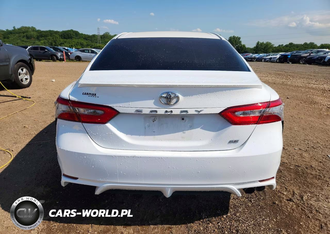 2018 Toyota Camry Se VIN:4T1B11HK6JU660485 - 6