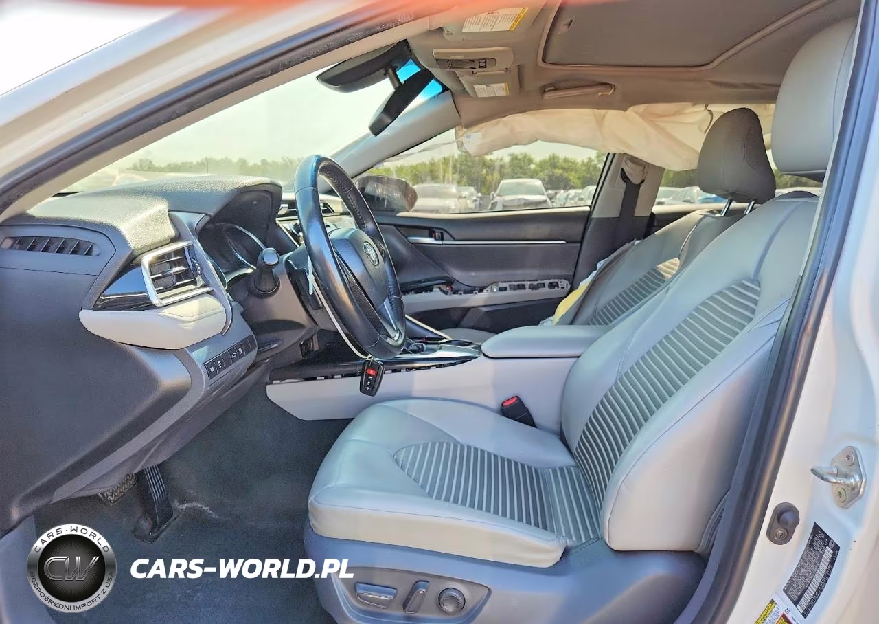 2018 Toyota Camry Se VIN:4T1B11HK6JU660485 - 7