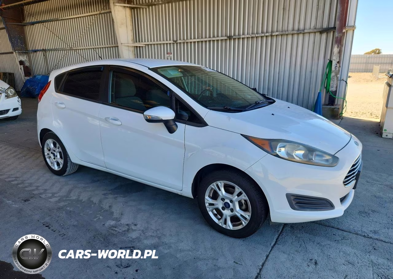 2015 Ford Fiesta Se VIN:3FADP4EJ8FM195914 - 4