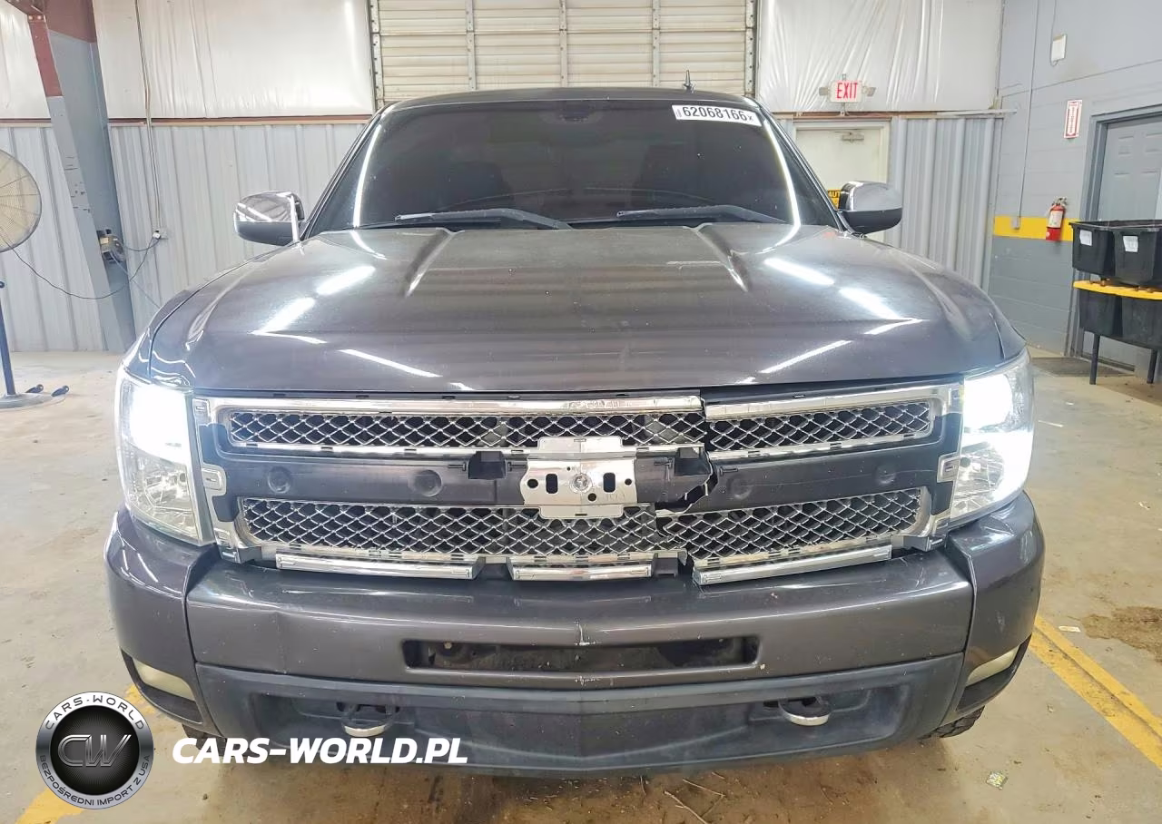2010 Chevrolet Silverado C1500 Ltz VIN:1GCSCTE00AZ137897 - 5