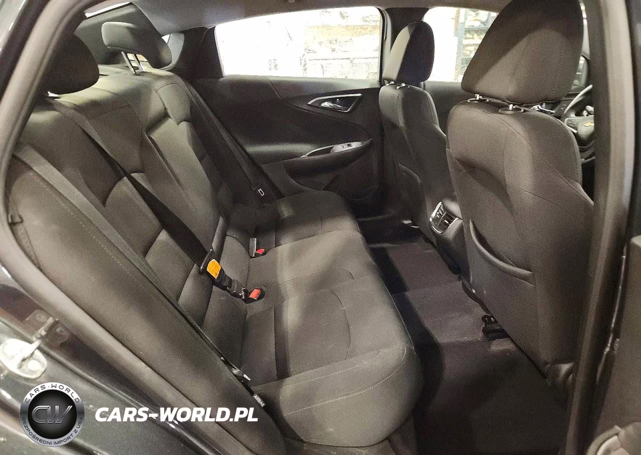 2018 Chevrolet Malibu Lt VIN:1G1ZD5ST5JF225330 - 10